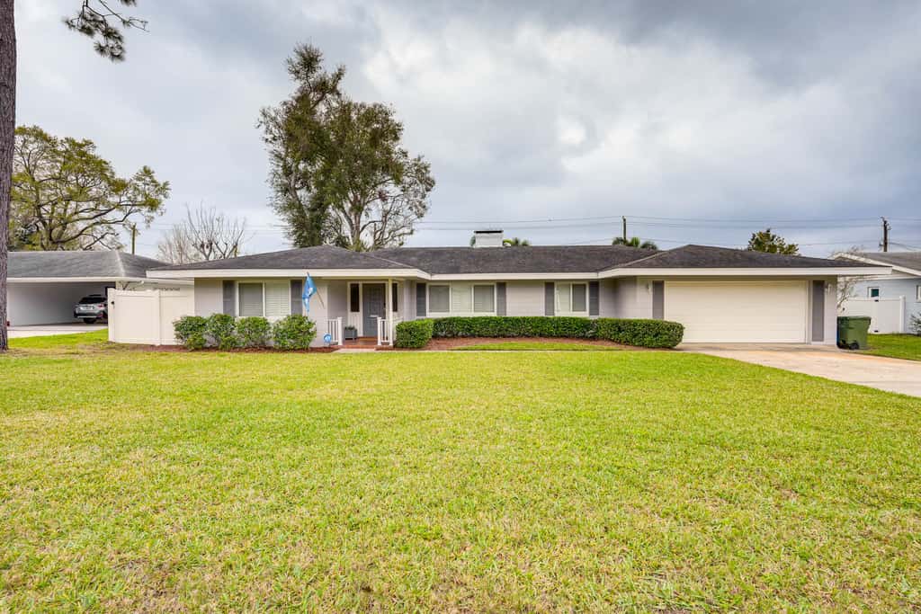 6 Mi to Legoland: Retreat w/ Pool & Fenced Yard