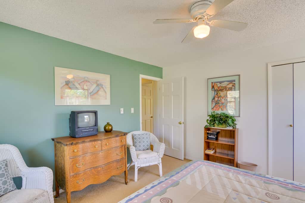 Buena Vista Creekside Home w/ Private Hot Tub!