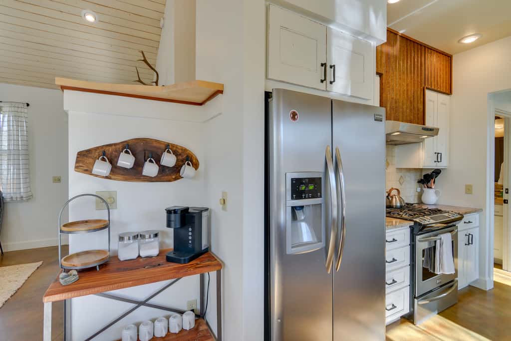 Buena Vista Vacation Home: Hot Tub, Mountain Views