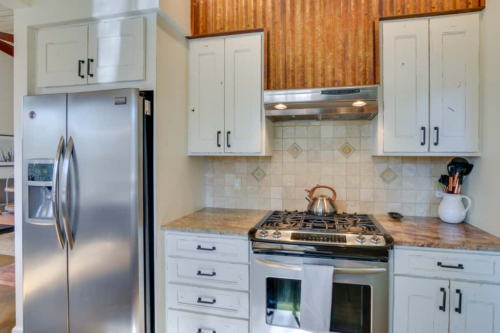 Buena Vista Vacation Home: Hot Tub, Mountain Views