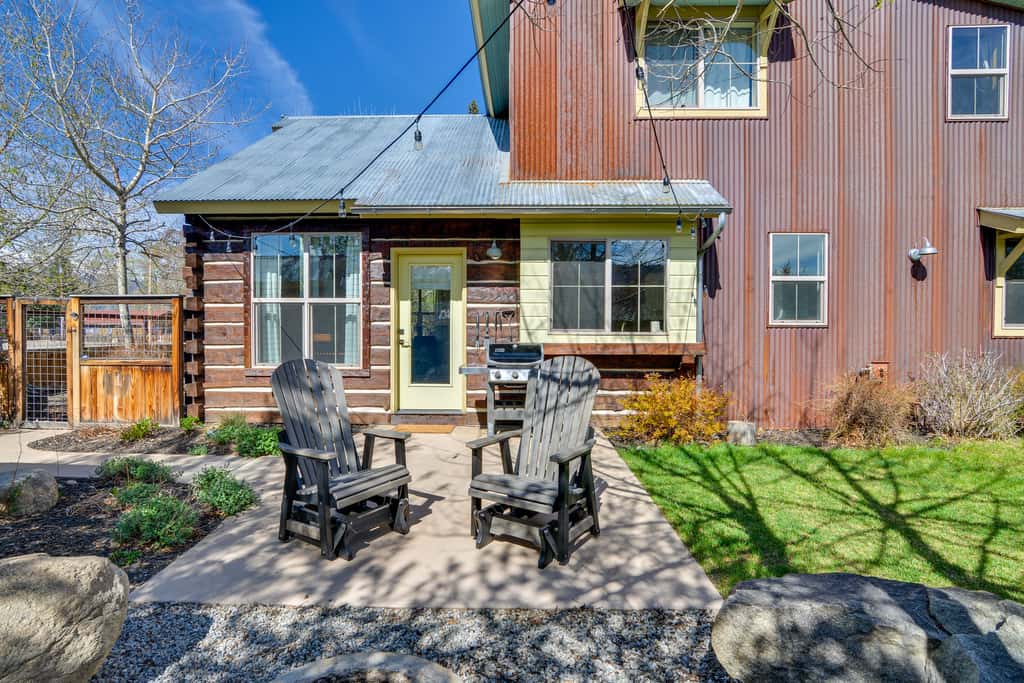 Buena Vista Vacation Home: Hot Tub, Mountain Views