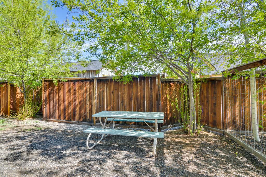 Buena Vista Vacation Home: Hot Tub, Mountain Views