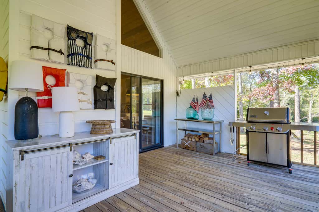 Wilderness Retreat on Crooked Creek, Lake Sinclair