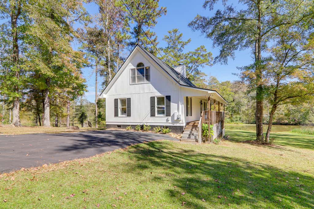 Wilderness Retreat on Crooked Creek, Lake Sinclair