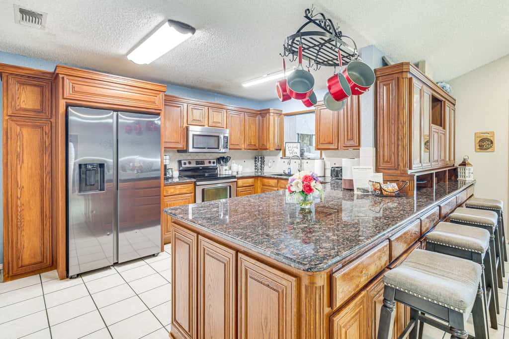 Luxury Lake Granbury Home: Dock, Hot Tub & Decks!