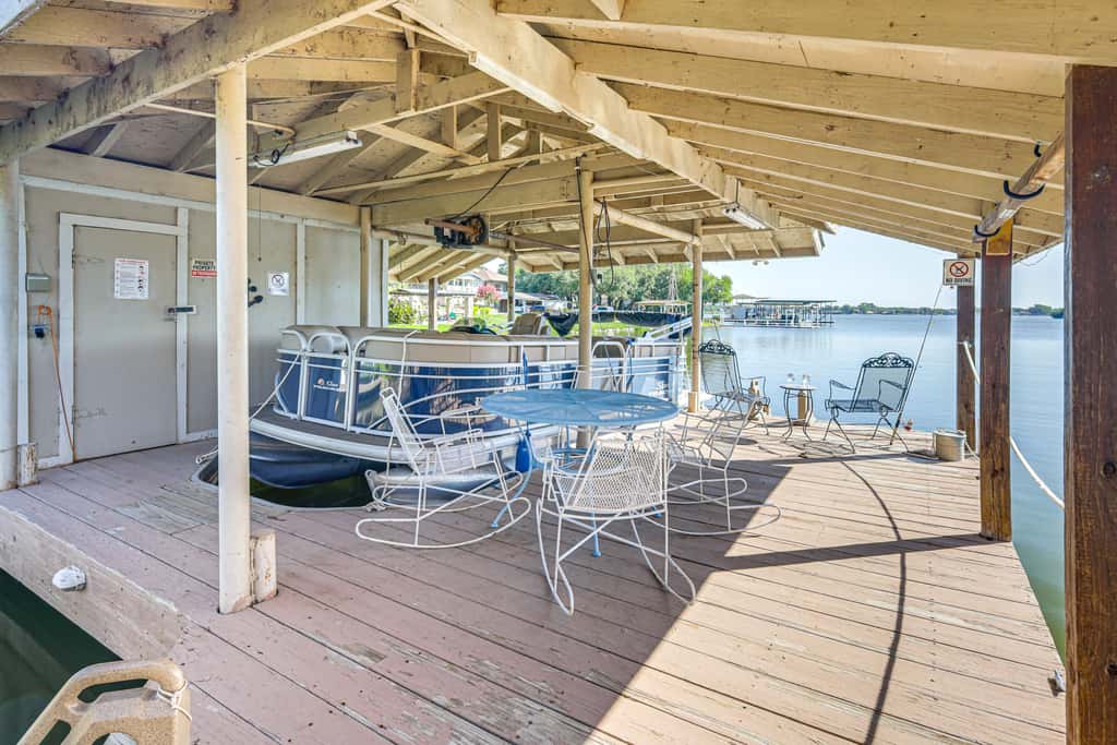 Luxury Lake Granbury Home: Dock, Hot Tub & Decks!