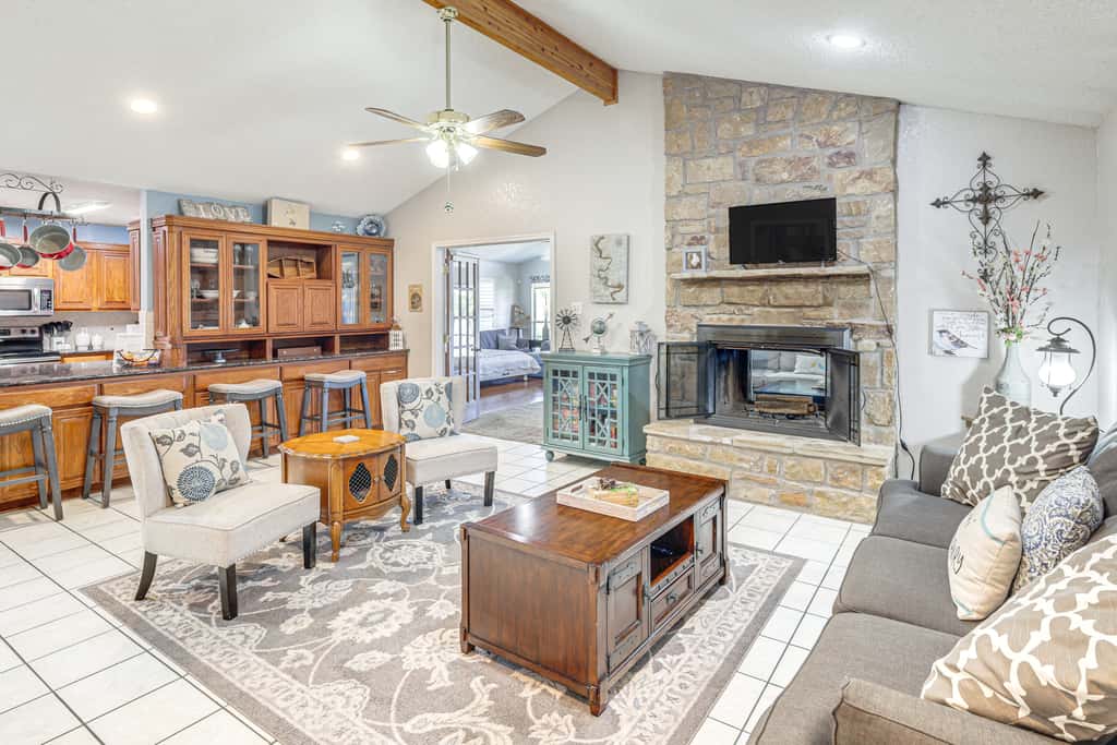 Luxury Lake Granbury Home: Dock, Hot Tub & Decks!