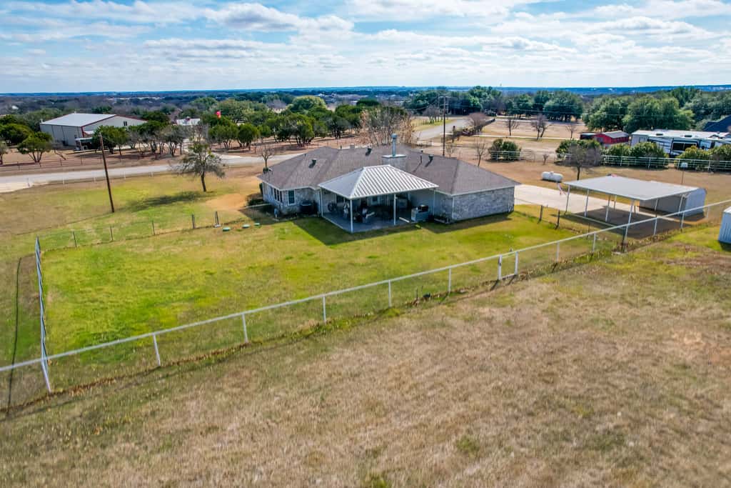 'Leaping Toad Ranch' ~ 9 Mi to Lake Granbury!