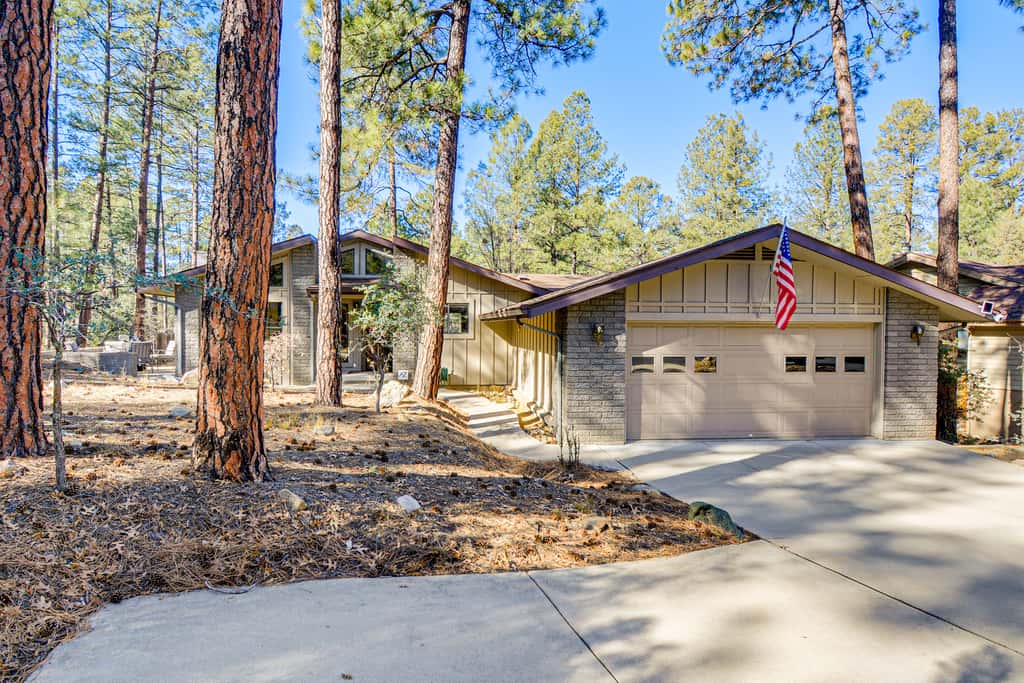Prescott Retreat w/ Community Perks, Near Downtown
