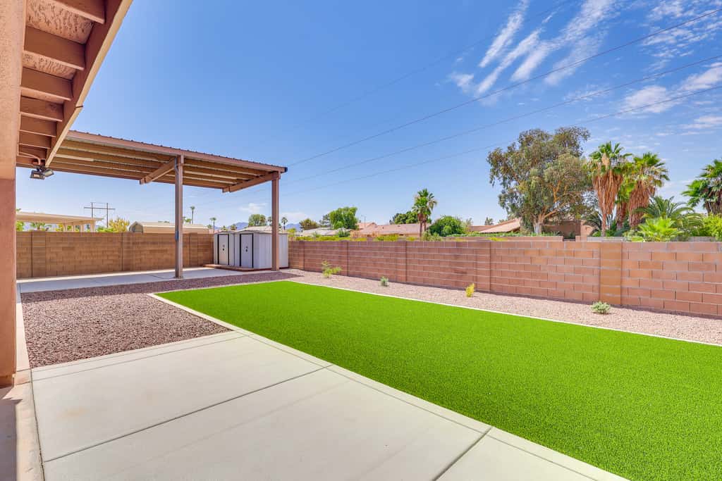 1 Mi to Golf Course: Yuma Oasis w/ Furnished Patio