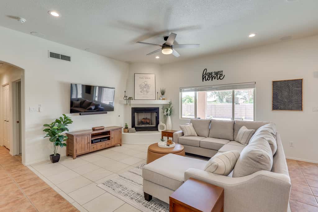 1 Mi to Golf Course: Yuma Oasis w/ Furnished Patio