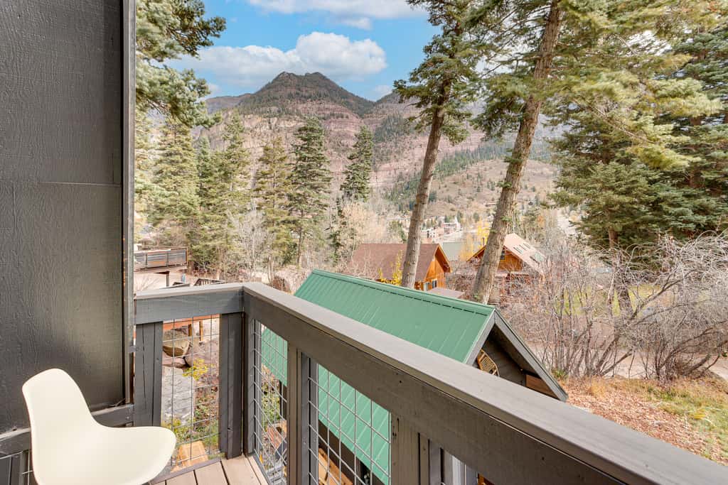 The Switzerland of America Downtown Ouray Cabin!