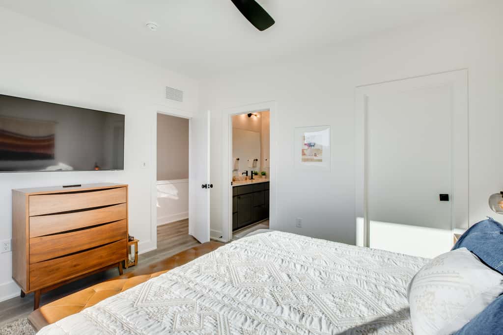 Mtn-View Balcony: Riverside Grand Junction Home!