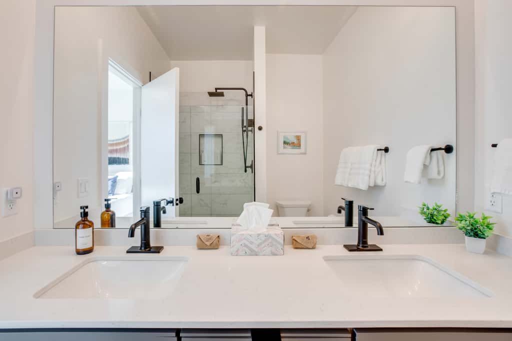 Mtn-View Balcony: Riverside Grand Junction Home!