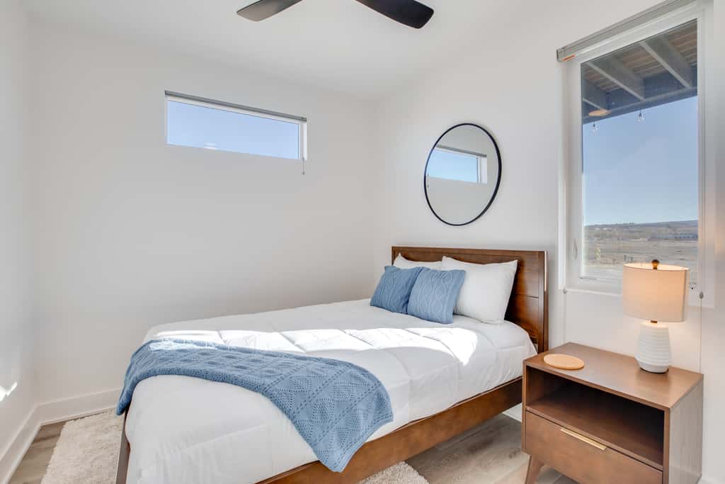 Mtn-View Balcony: Riverside Grand Junction Home!