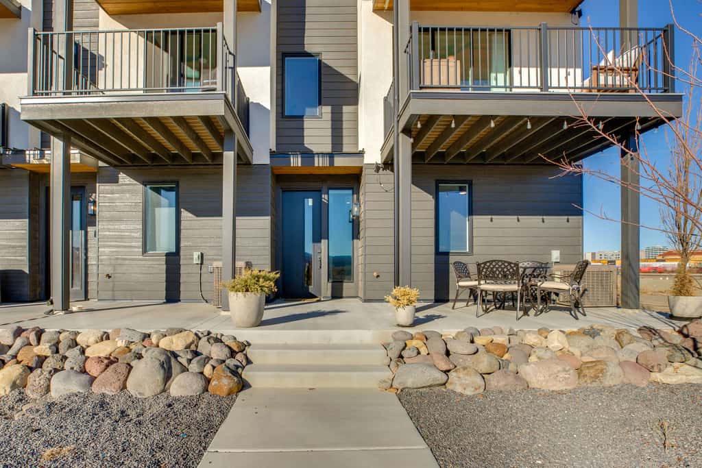 Mtn-View Balcony: Riverside Grand Junction Home!