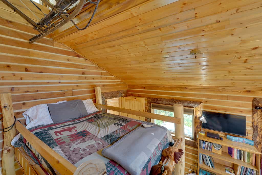 Lake Access at Peaceful Kenai Peninsula Getaway