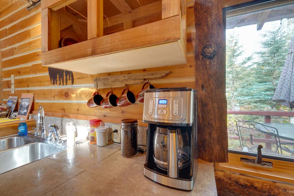 Lake Access at Peaceful Kenai Peninsula Getaway