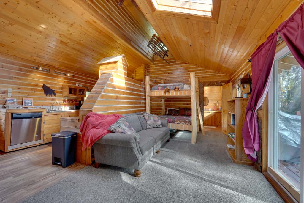 Lake Access at Peaceful Kenai Peninsula Getaway