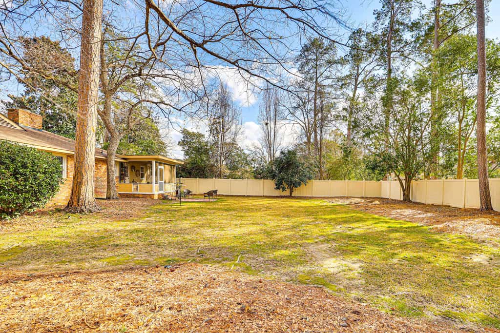 Walk to Powderhouse Polo Fields: Aiken Getaway