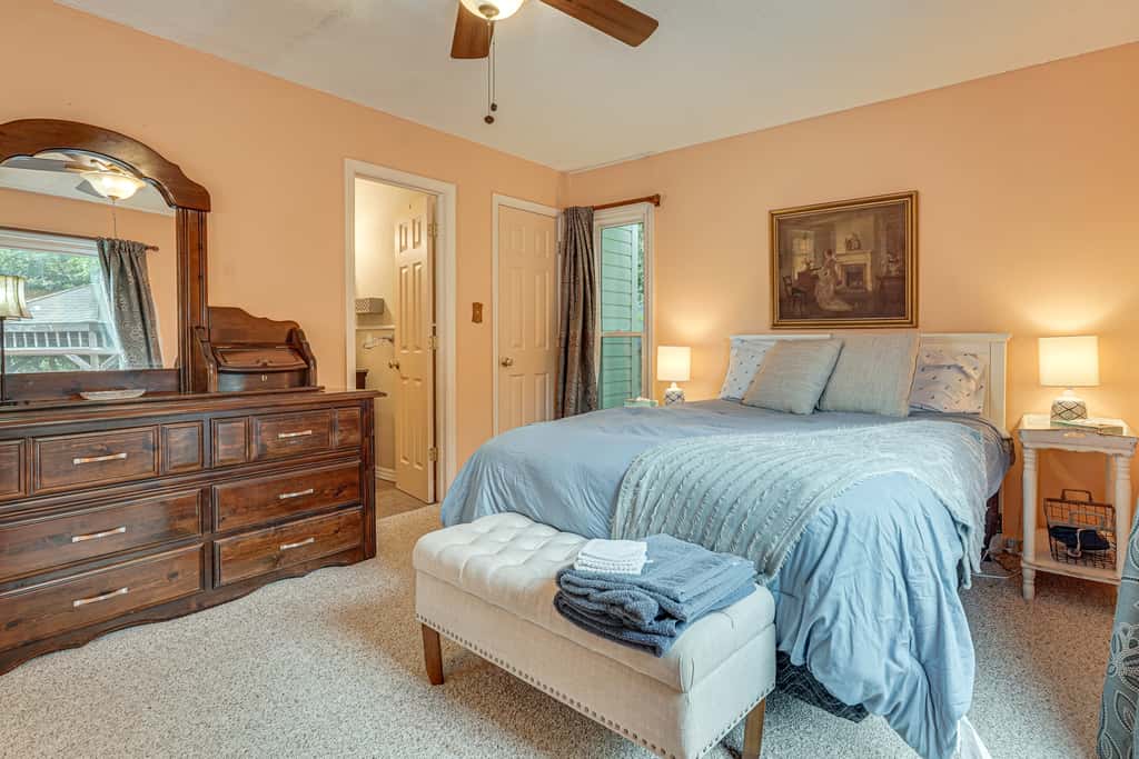 Screened Porch, Private Pool! Family Home in Aiken