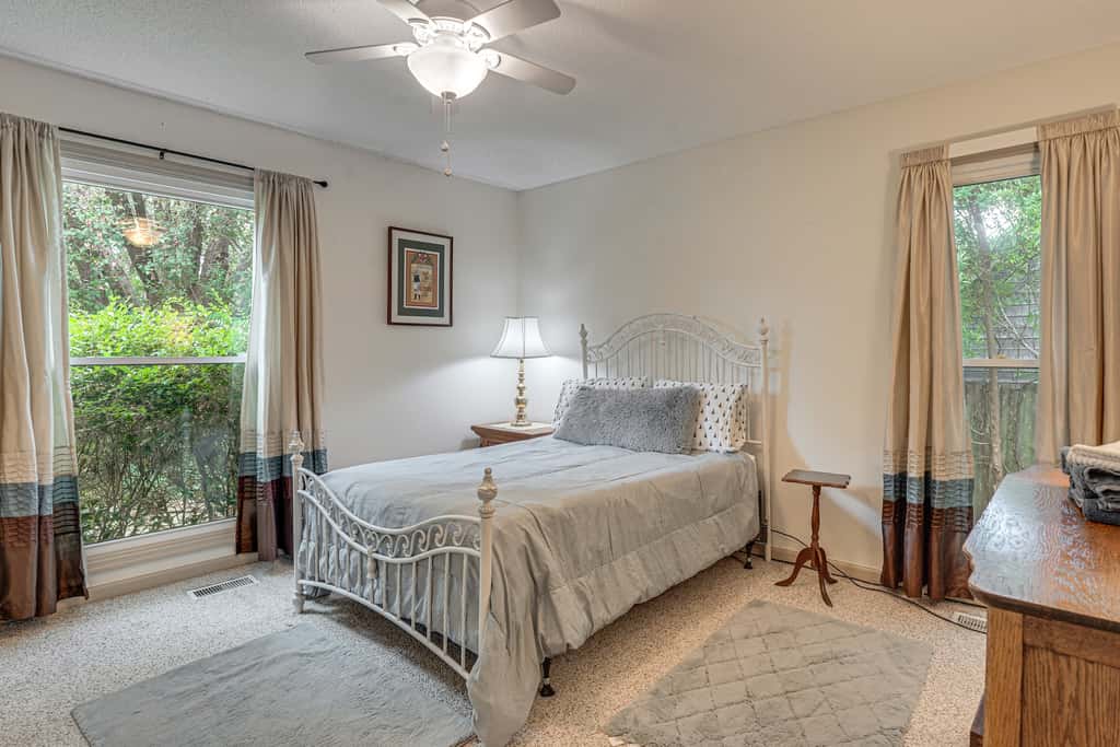 Screened Porch, Private Pool! Family Home in Aiken