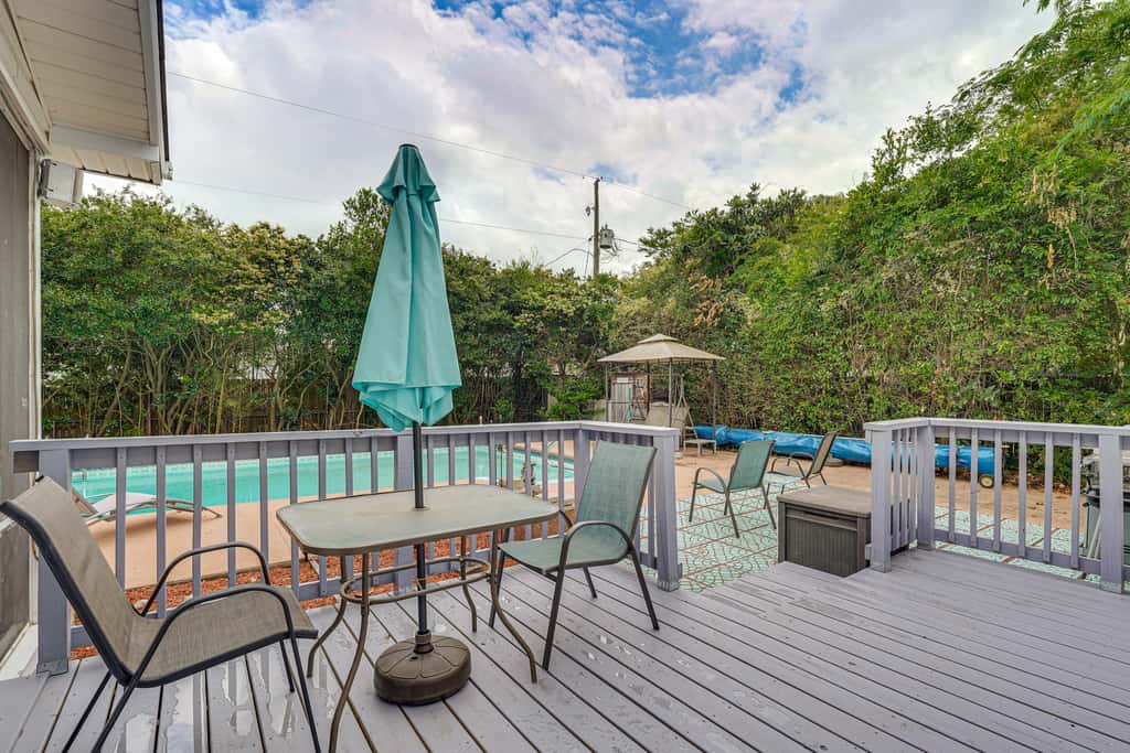 Screened Porch, Private Pool! Family Home in Aiken