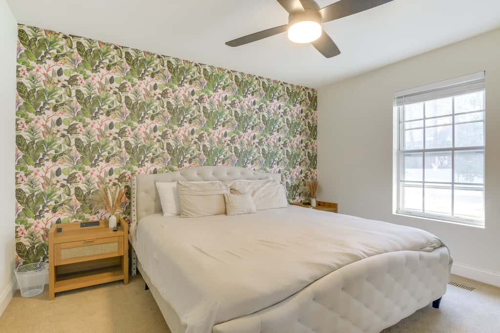7 Mi to Dtwn Durham: Home w/ Hot Tub & Game Room!