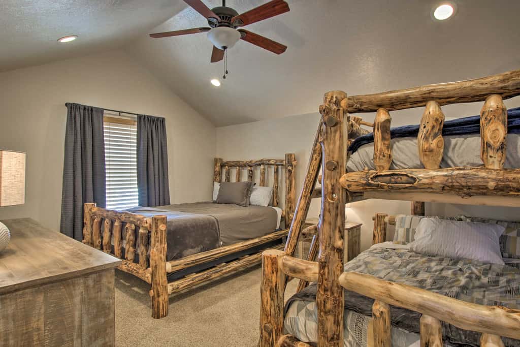 2-Condo Property w/ Mtn Views by Golf & Ski Resort