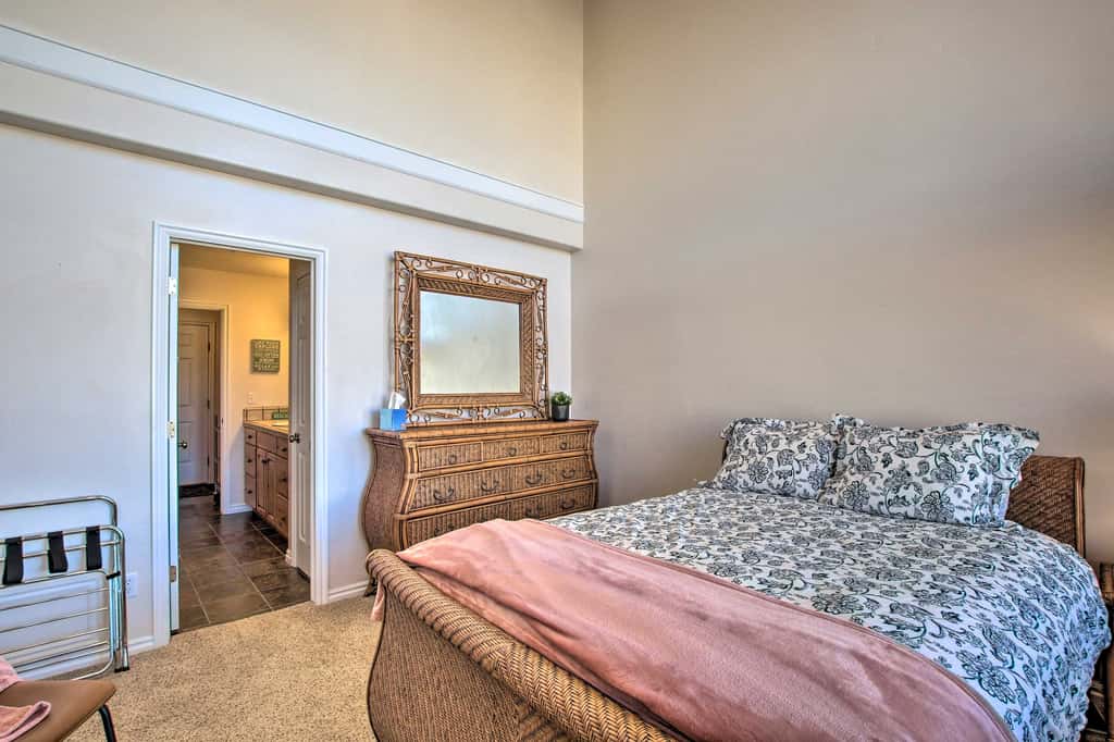 2-Condo Property w/ Mtn Views by Golf & Ski Resort
