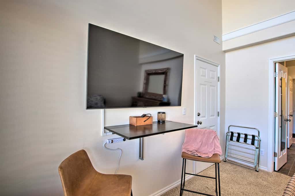 2-Condo Property w/ Mtn Views by Golf & Ski Resort