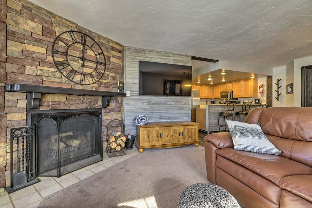 ‘The Bunk House’ - Ski-In/Ski-Out at Giant Steps!