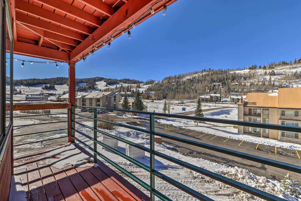 ‘The Bunk House’ - Ski-In/Ski-Out at Giant Steps!