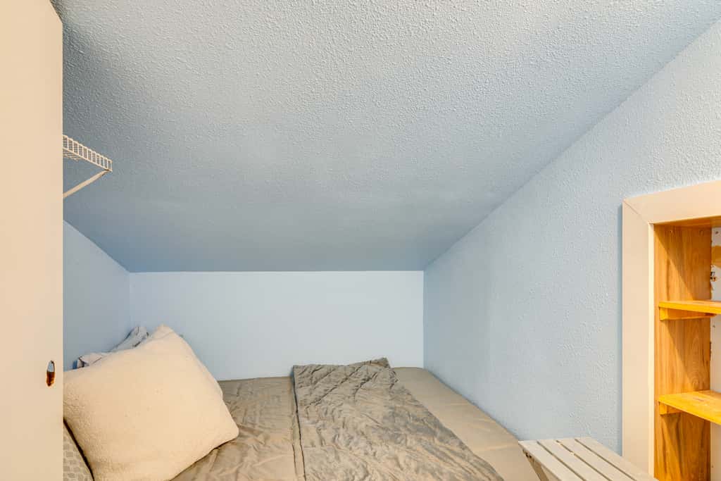 Mtn-View Condo w/ Trail Access in Brian Head