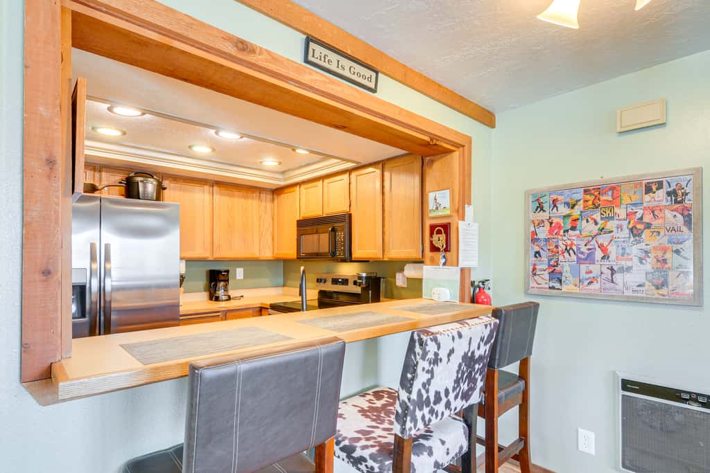 Mtn-View Condo w/ Trail Access in Brian Head