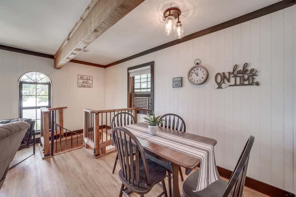 Private Hot Tub & Dock: Lakefront Grove Retreat!