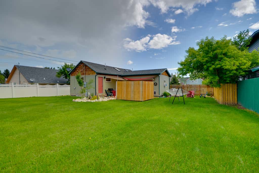 Red Lodge Retreat w/ Hot Tub: 3 Blocks to Downtown