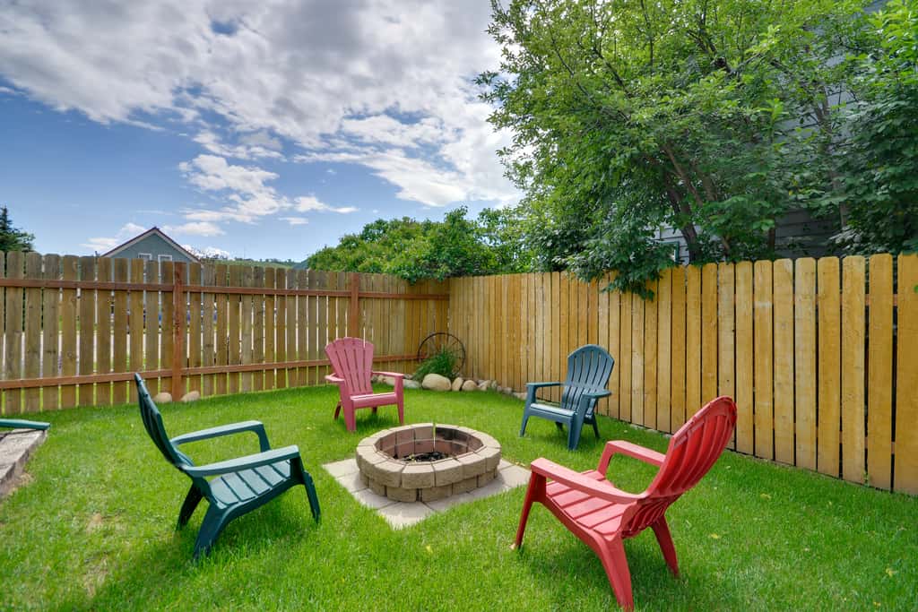 Red Lodge Retreat w/ Hot Tub: 3 Blocks to Downtown