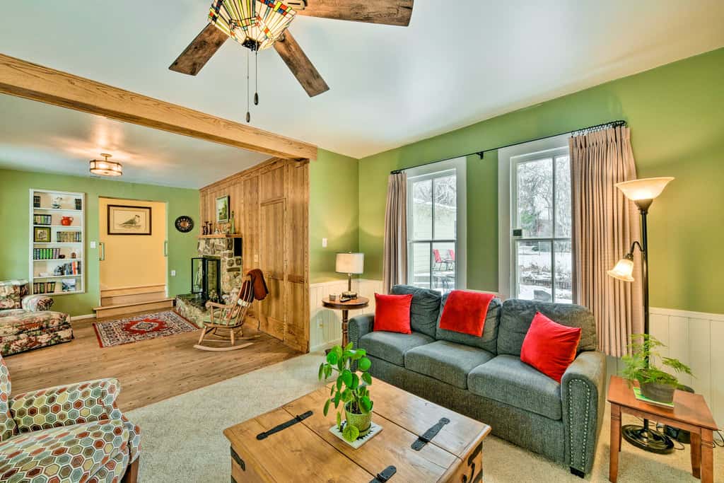Charming Buena Vista Creekside Home: Walk to Main!