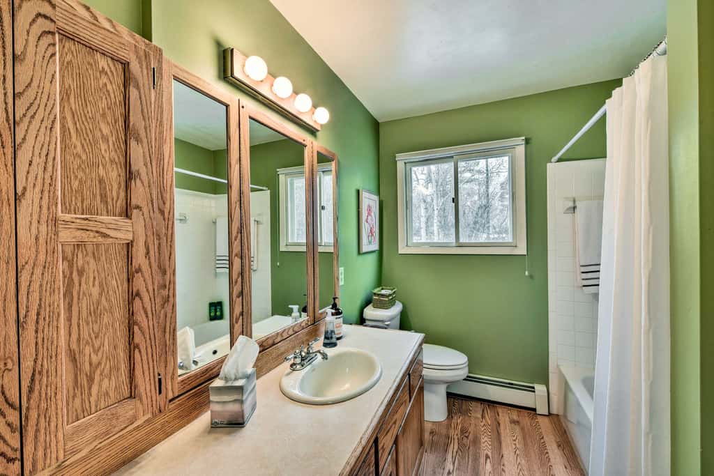 Charming Buena Vista Creekside Home: Walk to Main!