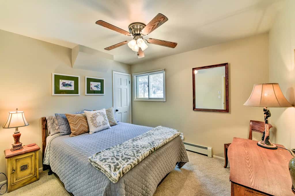 Charming Buena Vista Creekside Home: Walk to Main!