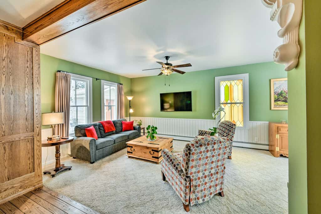 Charming Buena Vista Creekside Home: Walk to Main!