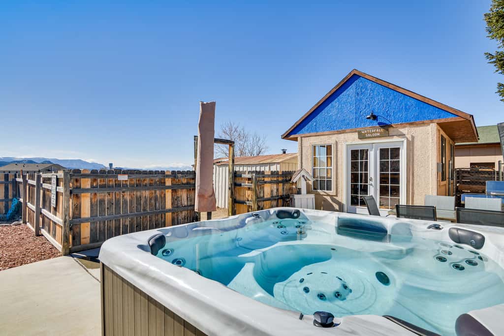 Pet-Friendly Buena Vista Home w/ Yard & Hot Tub!