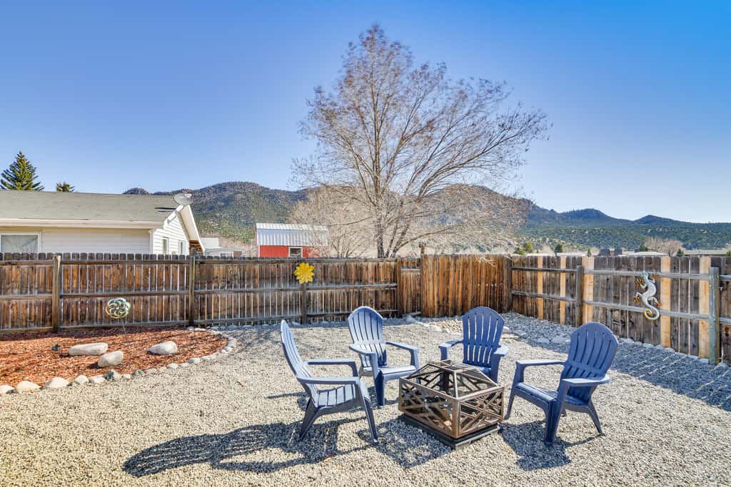 Pet-Friendly Buena Vista Home w/ Yard & Hot Tub!