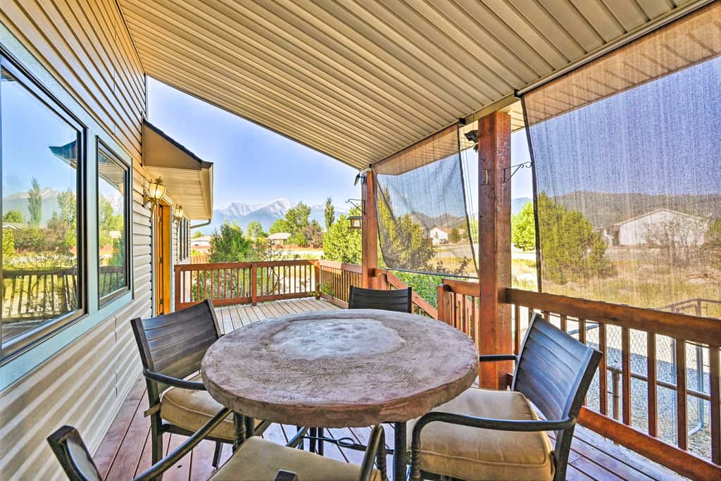 Charming, Spacious & Pet-Friendly Buena Vista Home