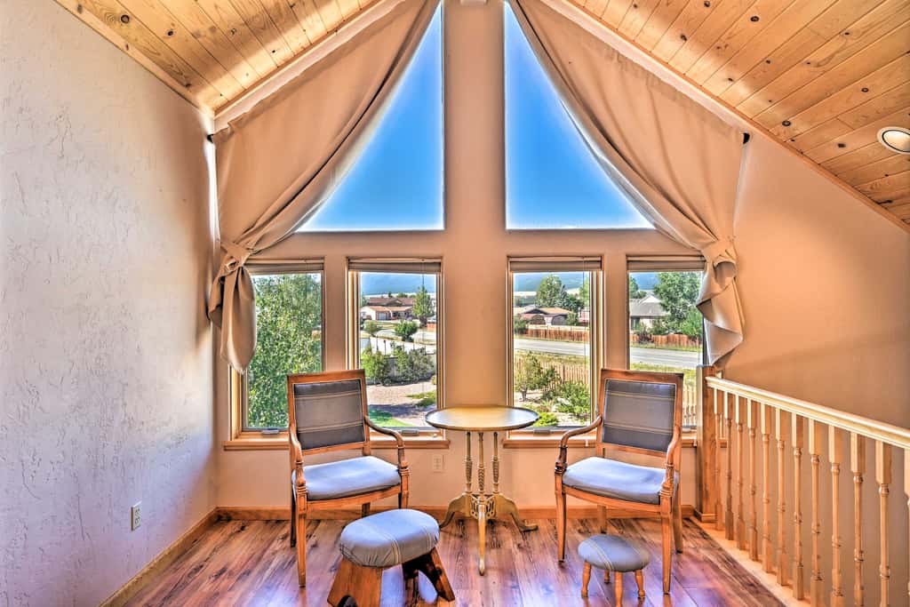 Charming, Spacious & Pet-Friendly Buena Vista Home