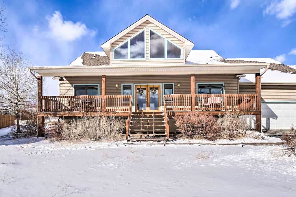 Charming, Spacious & Pet-Friendly Buena Vista Home