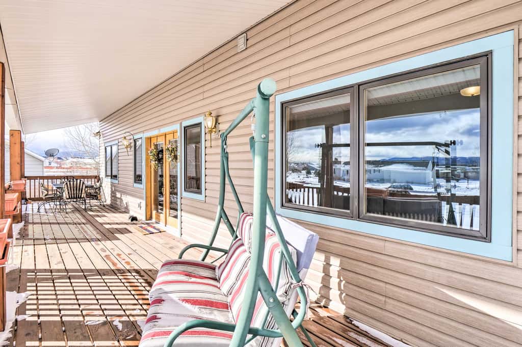 Charming, Spacious & Pet-Friendly Buena Vista Home