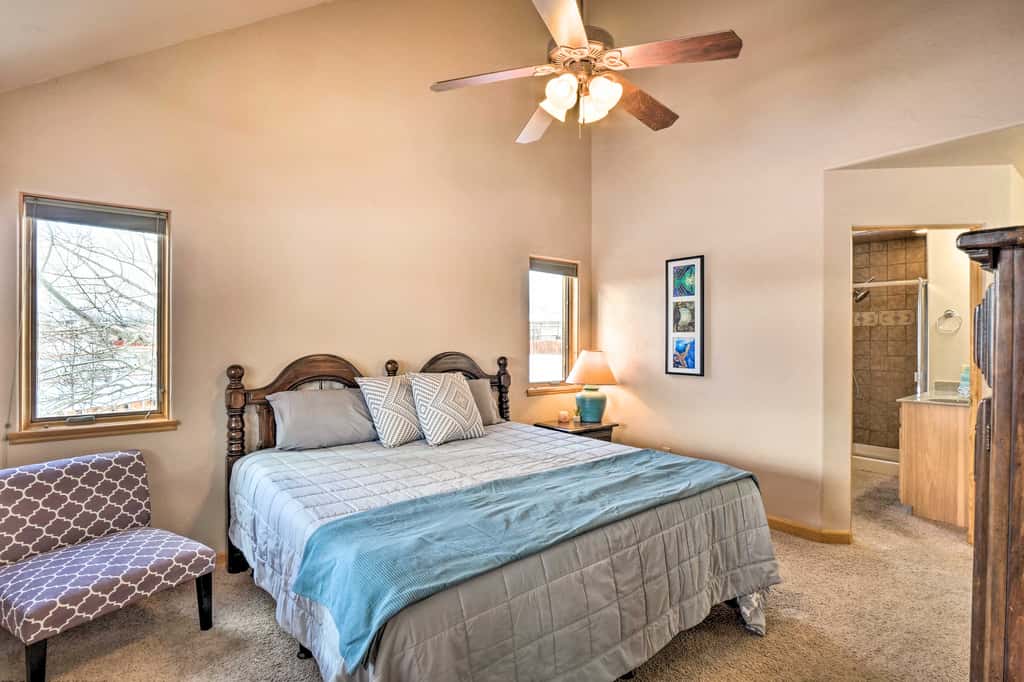 Charming, Spacious & Pet-Friendly Buena Vista Home