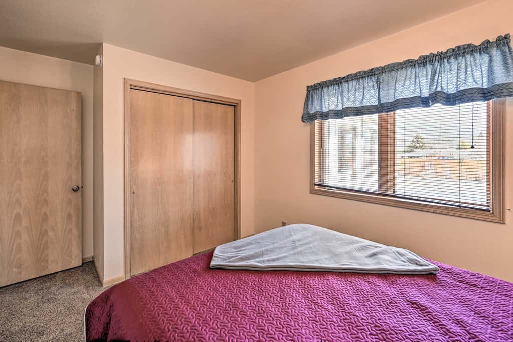 Charming Buena Vista Home w/ Hot Tub + Deck!